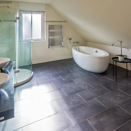 Larinae בית נופש *